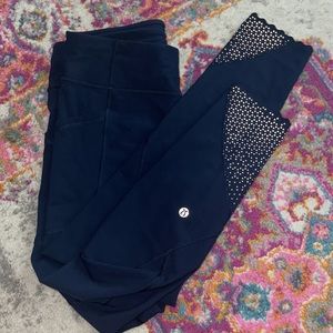 Lulu Lemon Scalloped Reflective Leggings 7/8 length